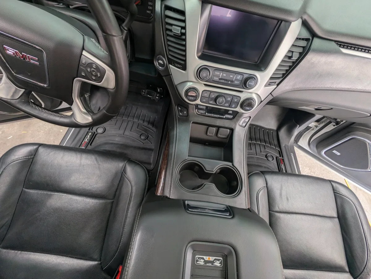 Chevy Traverse after detailing