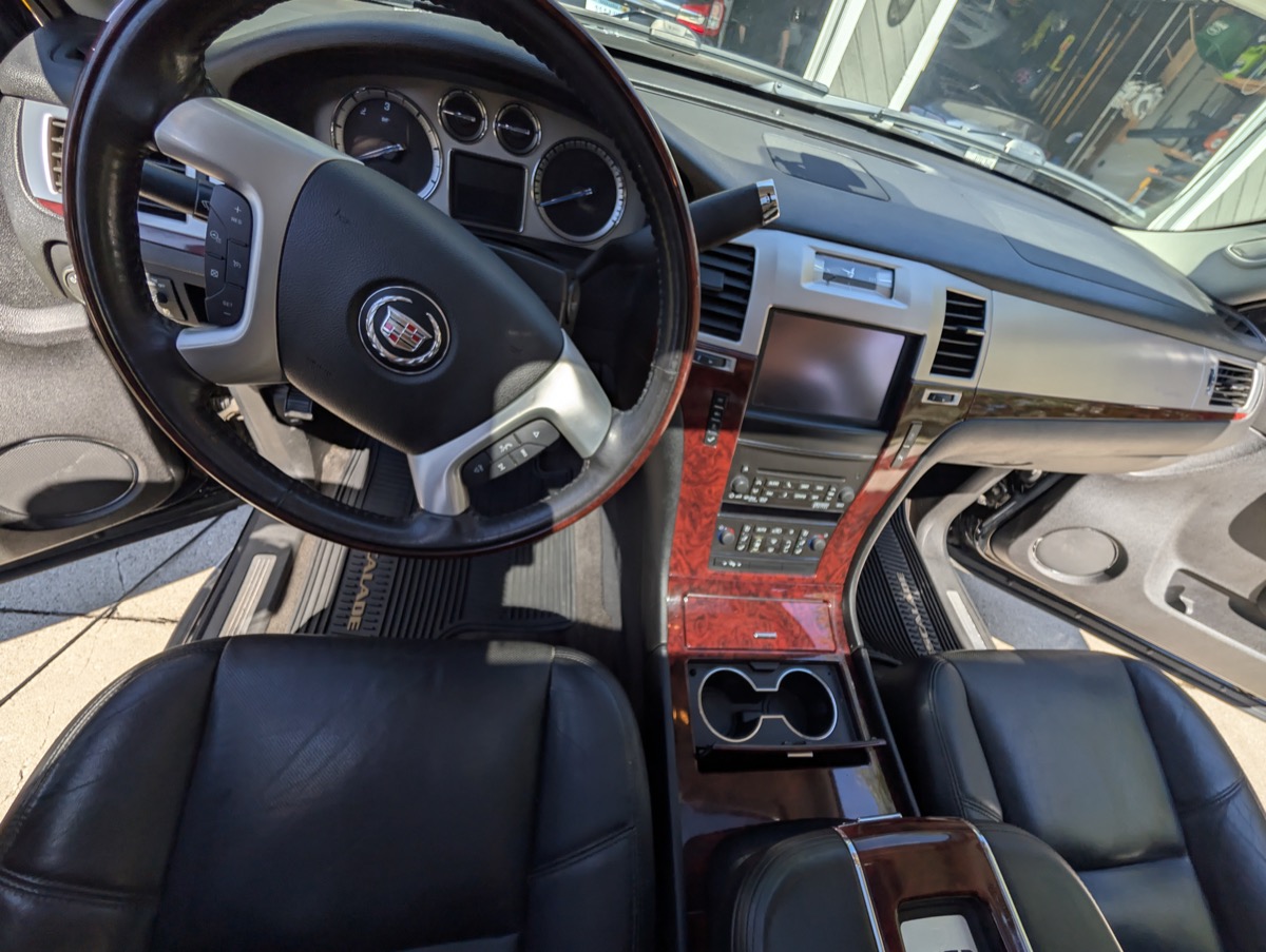 Cadillac Escalade after detailing